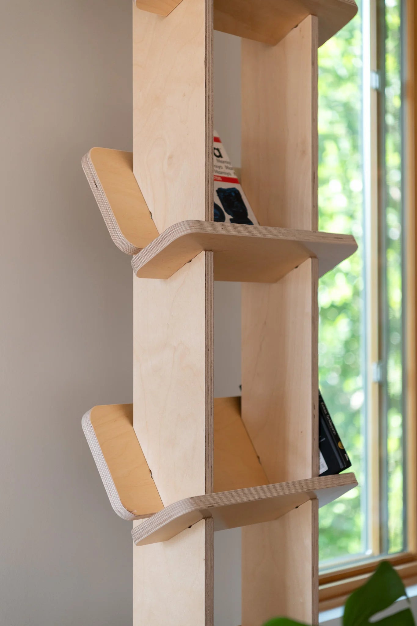 JAZAL Ladder Shelf™